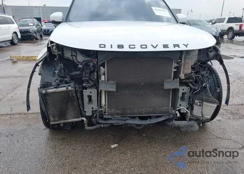 2017 Land Rover Discovery Hse Luxury from USA, damaged, VIN SALRHBBK3HA022387